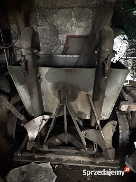 Sadzarka do ziemniaków Siewniki i sadzarki Latowice