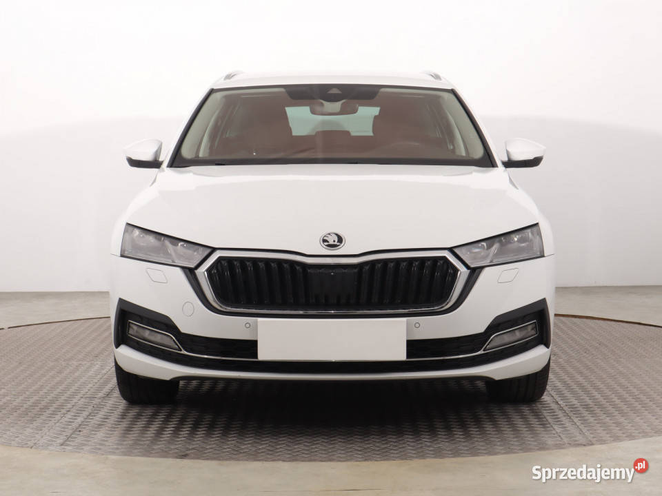 Skoda Octavia 15 TSI pierwszy właściciel Katowice