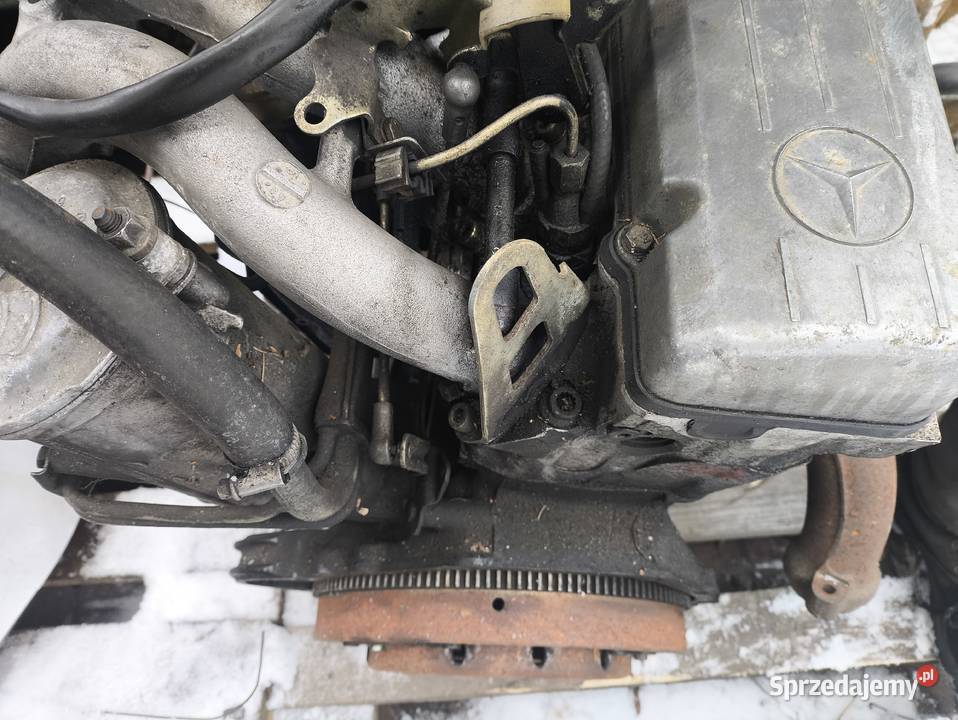Mercedes W124 silnik 20 diesel OM601 190D świętokrzyskie
