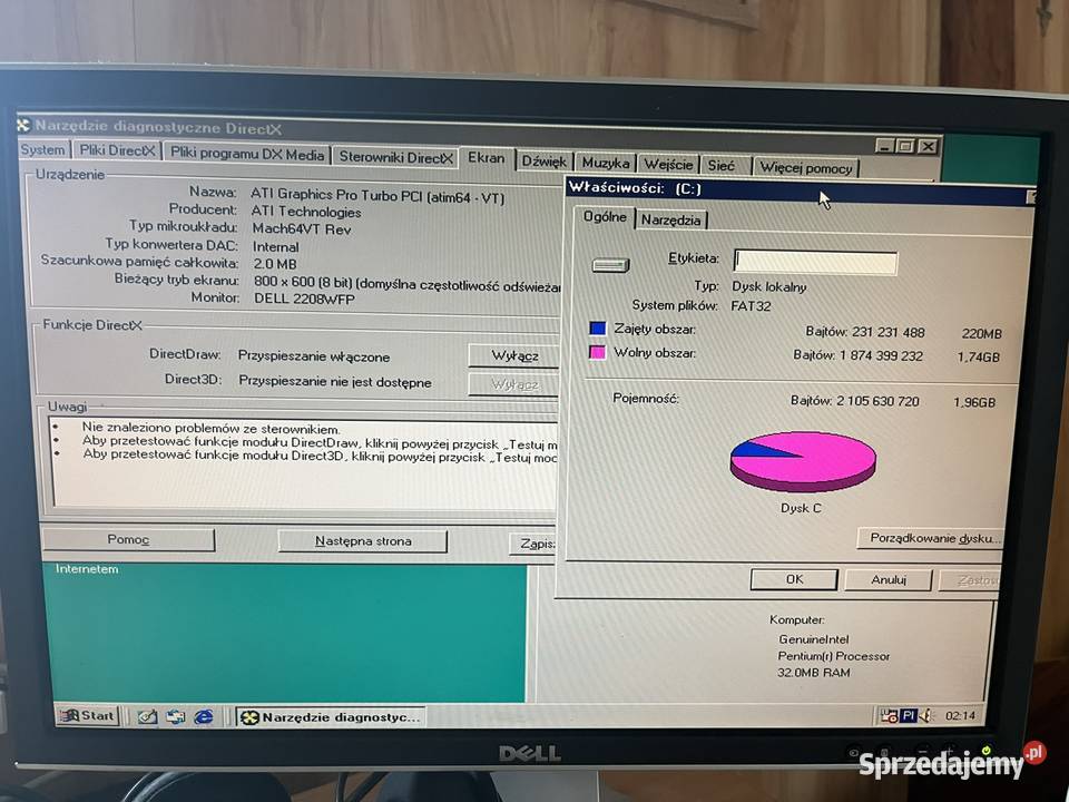 Zabytkowy komputer PC AT Pentium 200MHz
