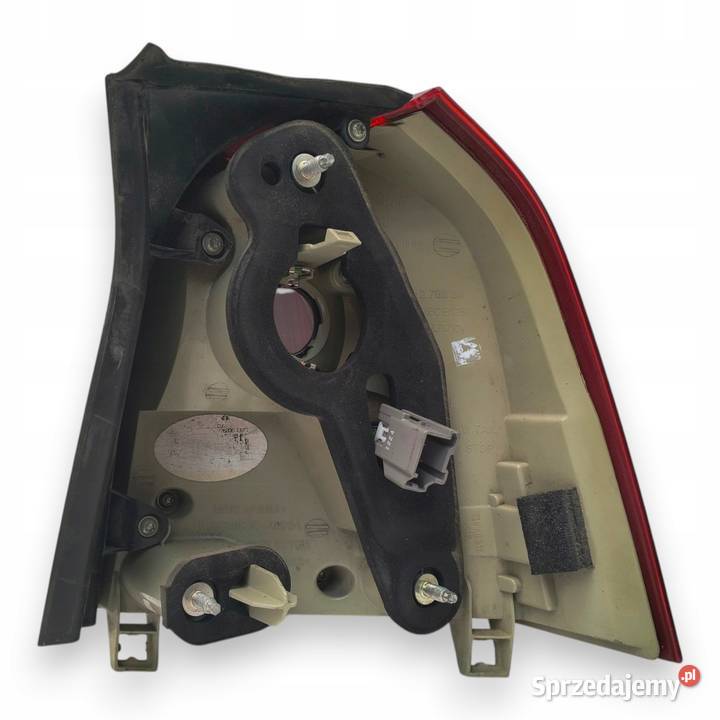 LAMPA LEWA Volvo V70 III XC70 20072013 tylna Chełm