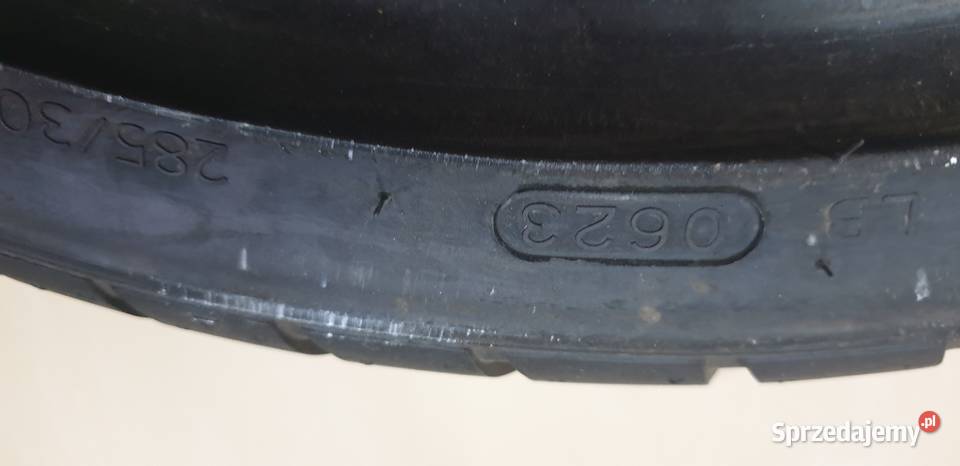 Opony 28530 R20 nowe 2 Kórnik sprzedam
