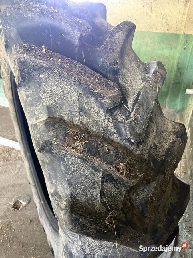 Opona Pirreli 520x70 r24 mazowieckie Kowiesy