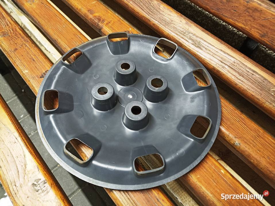 Kołpak samochodowy 126p 126el 126 elegant sprzedam