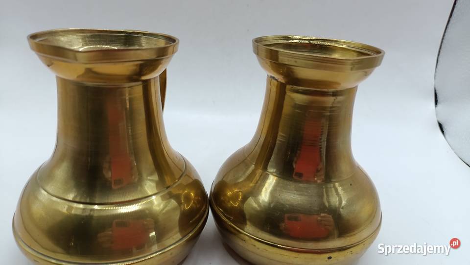 Dwa stare mosiężne dzbanki do dekoracji Zamość
