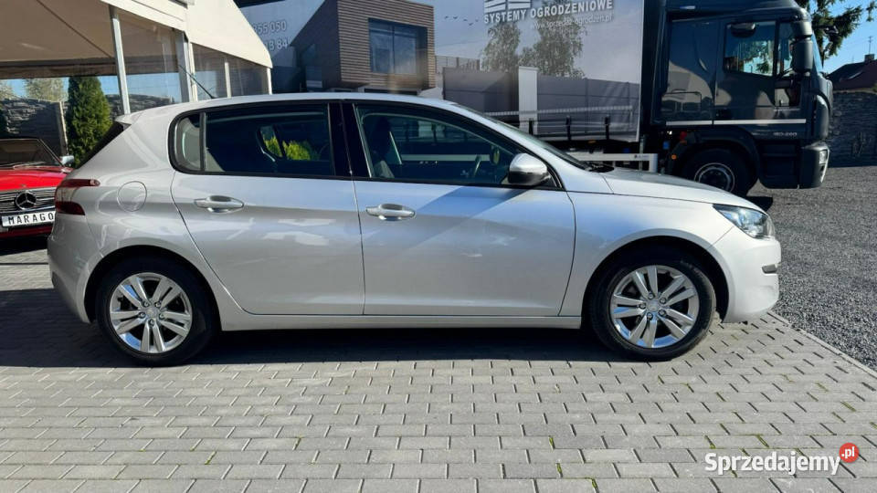 Peugeot 308 12 Benzyna 81 ZAREJESTROWANY T9 klimatyzacja łódzkie