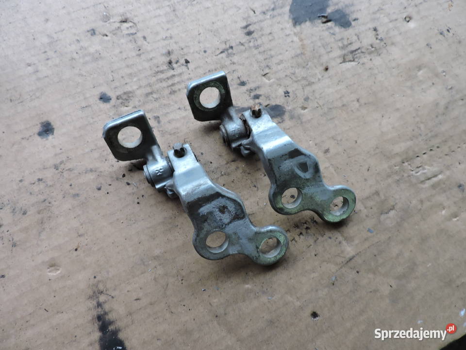 Zawias drzwi prawy przód Ford Focus mk1 Karoseria Myszków