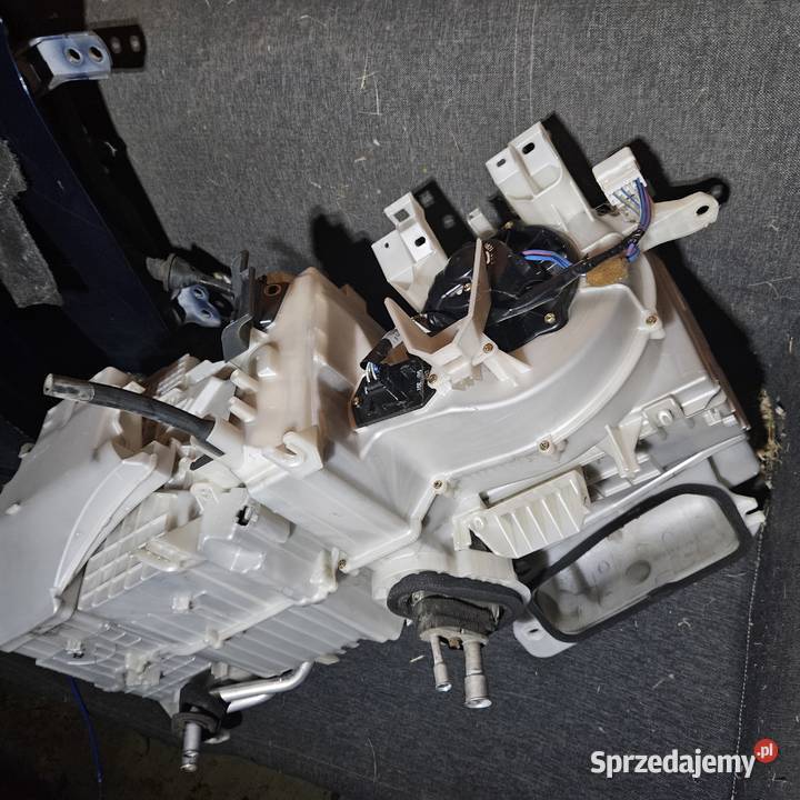 Toyota Yaris 1 nagrzewnica klimatyzacja osobowe pomorskie Gdańsk