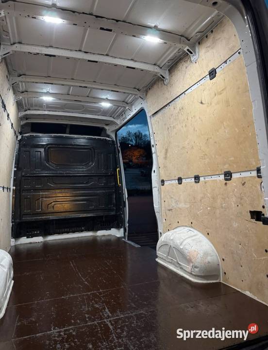 VW CRAFTER TDI AUTOMAT LED 112000 Euro6 ABS