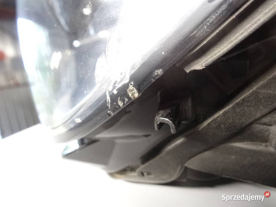 lampa przednia lewa passat b8 zwykła lewe opolskie Niemodlin