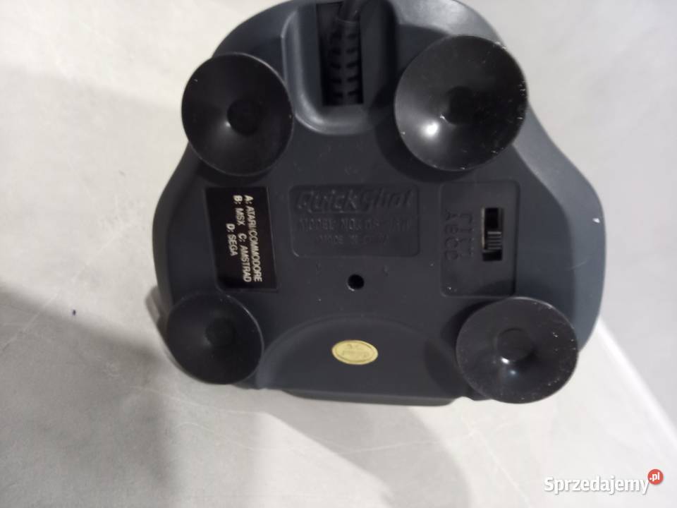 Stary kultowy joystick Python 1M