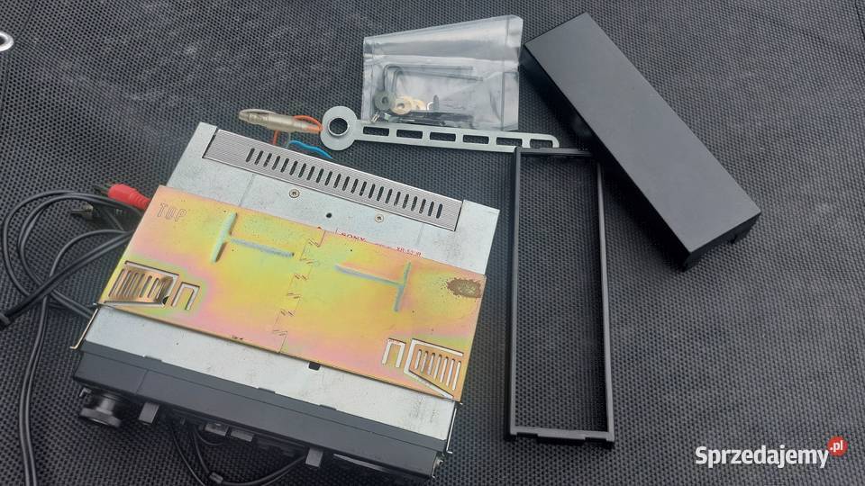 Radioodtwarzacz samochodowy Sony sprzedam