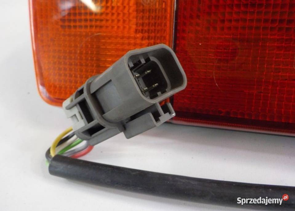 LAMPA LEWA TYŁ NISSAN Nowy Tomyśl