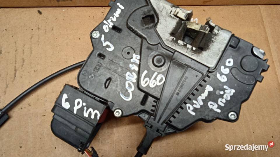 OPEL CORSA D 5D ZAMEK DRZWI PRZÓD PRAWY 6PIN Zbierkowo