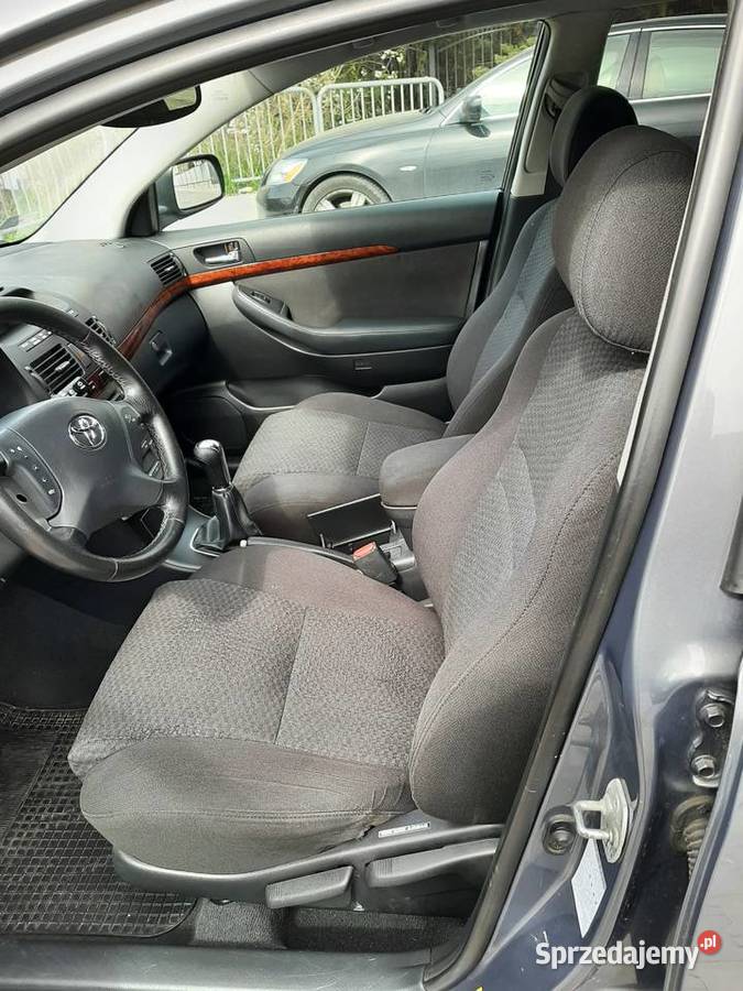 Toyota Avensis T25 Kombi zamiana garażowany Poznań
