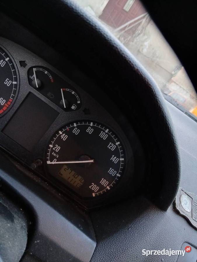 Skoda Fabia 14 mpi benzyna 2003 1400cm3