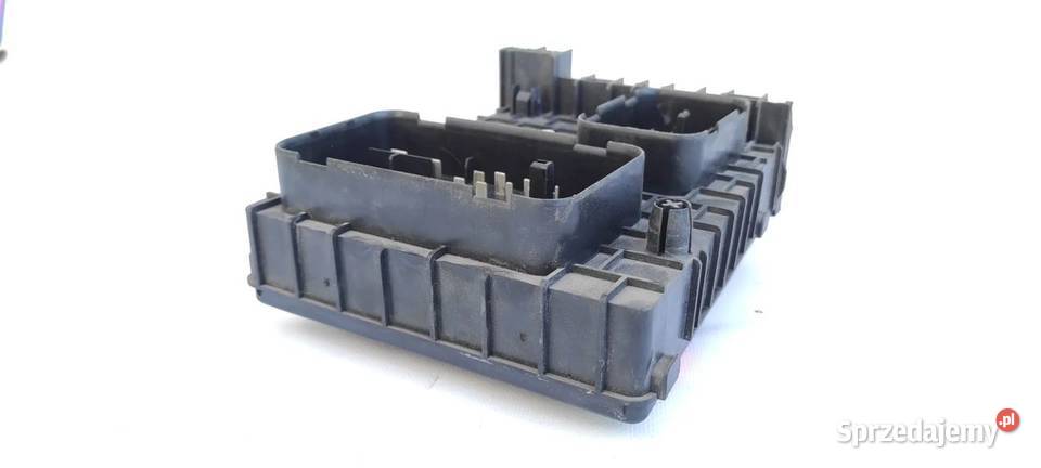 1K0 937 124K BSI skrzynka bezpieczników GA14 świętokrzyskie sprzedam