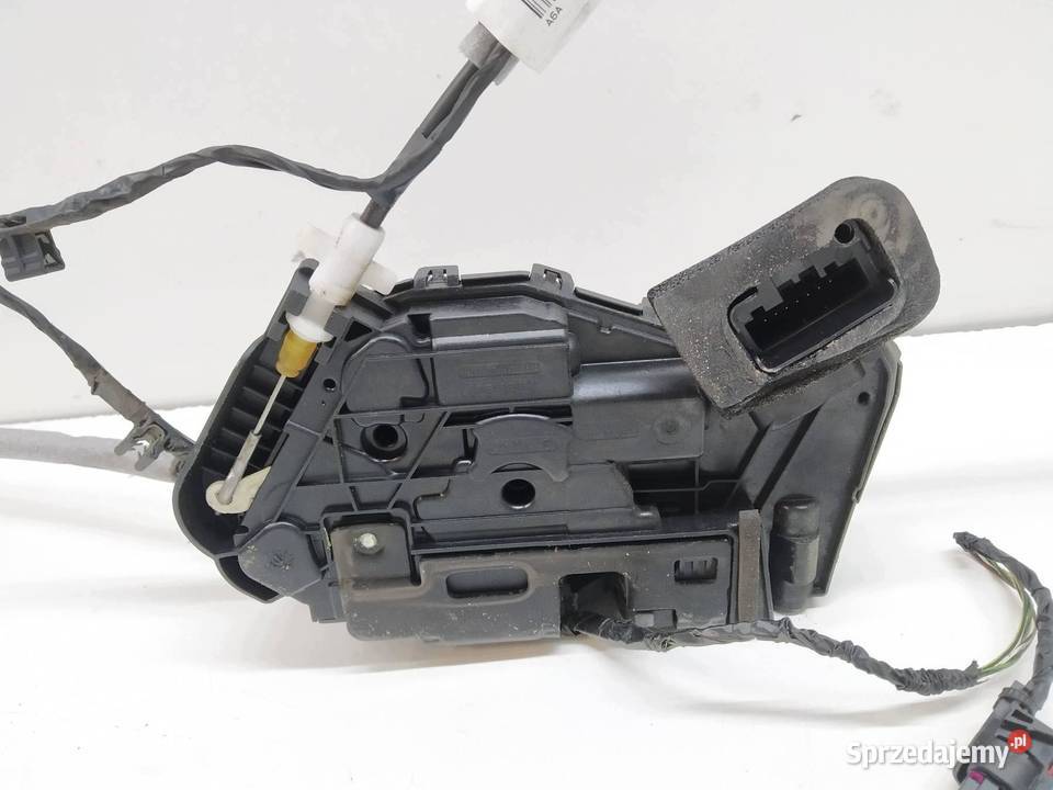 ZAMEK DRZWI PRAWY PRZÓD 5TB837016 VW Volkswagen sprzedam