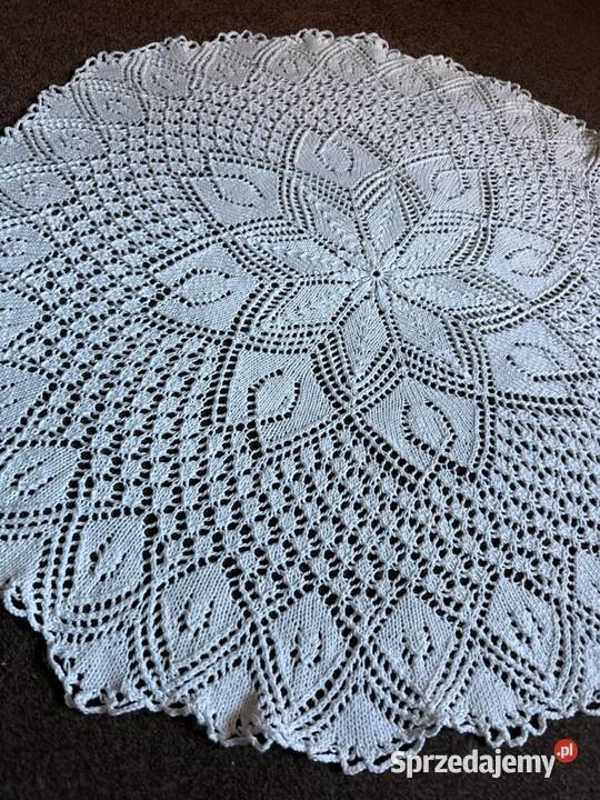 obrus okrągły szydełkowy rękodzieło Obrusy śląskie Zabrze