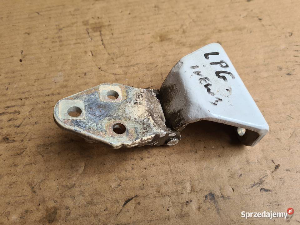 IVECO DAILY 3 9906 zawias zawiasy drzwi Legnica