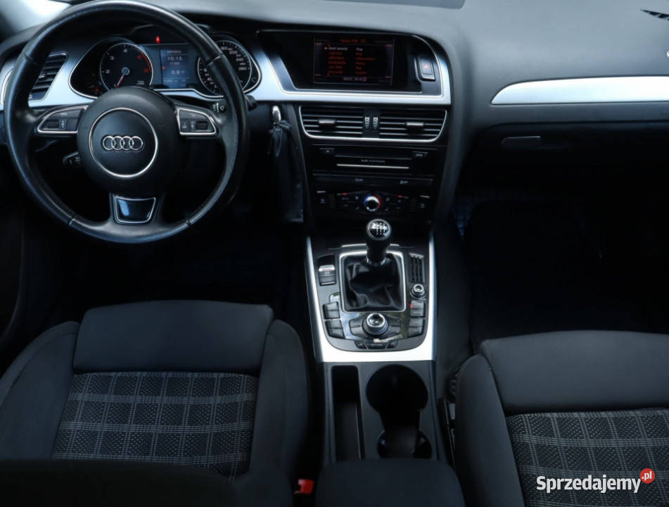 Audi A4 20 TDI hak Piaseczno