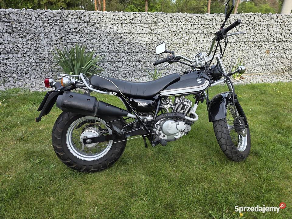 SUZUKI RV 125 VAN VAN kat B Rok produkcji 2013 Grabowa