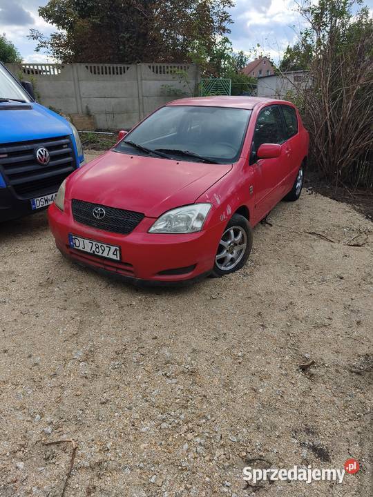 Toyota Corolla e12 16 benzyna w całości na Rok produkcji 2002 Motoryzacja Świebodzice