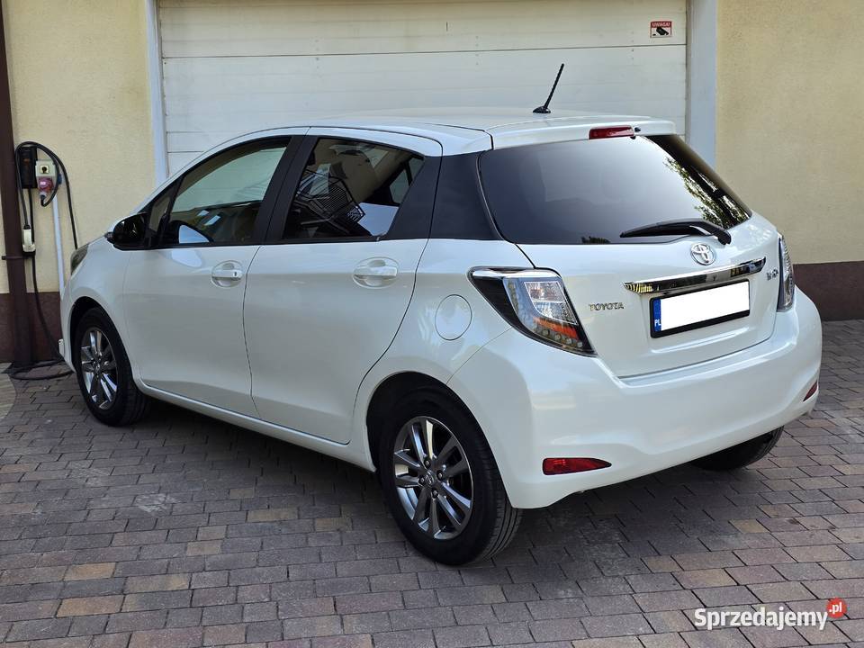 Toyota Yaris 10 VVTi 69 bezwypadkowy serwisowany benzyna