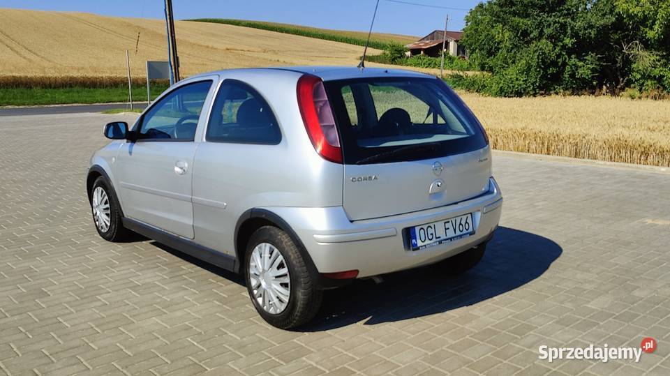 Opel Corsa 2005r 12 Twinport klimatyzacja Nieznaszyn sprzedam