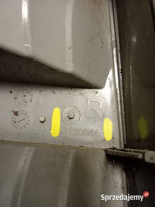 Lampa tylna prawa Opel Vectra C 13130644 używana