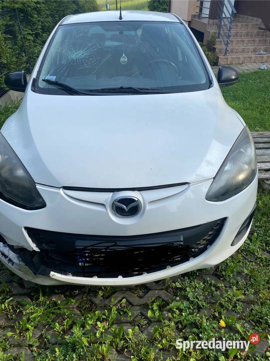 Sprzedam mazdę 2 140000km