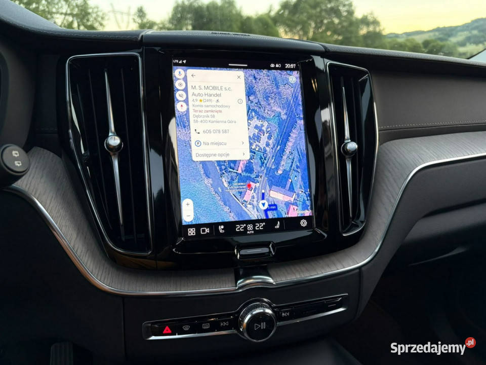 Volvo XC 60 AWD HarmanKardon II 2017 lakier metallic