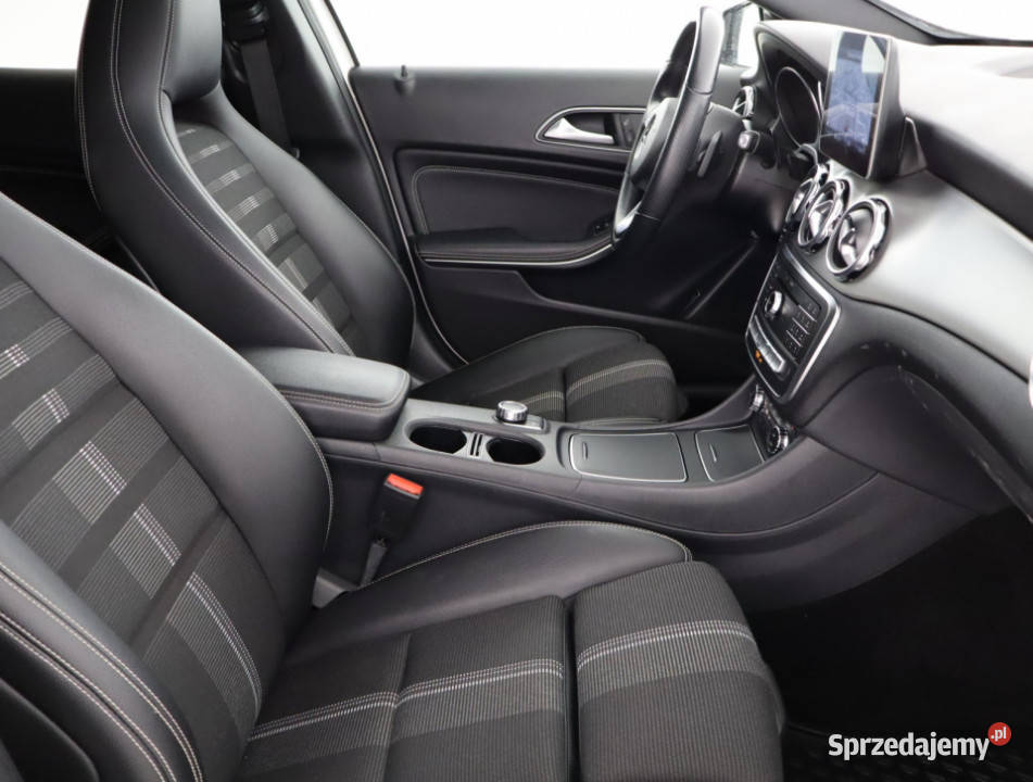Mercedes GLA GLA 200 Mercedes-Benz Bielany Wrocławskie