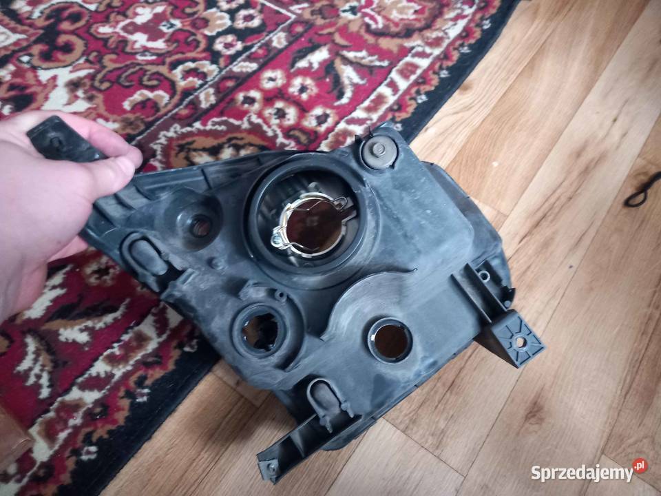 Przednia lampa lewa suzuki ignis 2 Psary