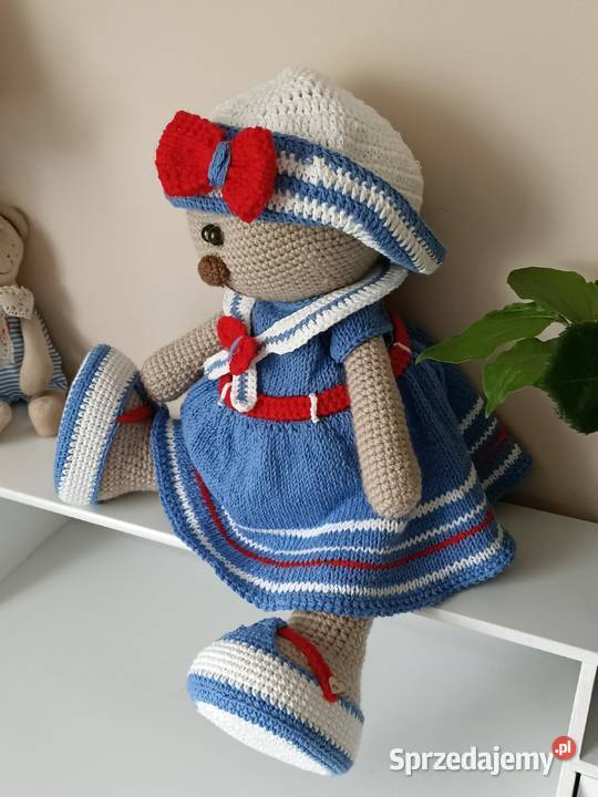 Śliczna dziewczyna marynarzaamigurumi małopolskie