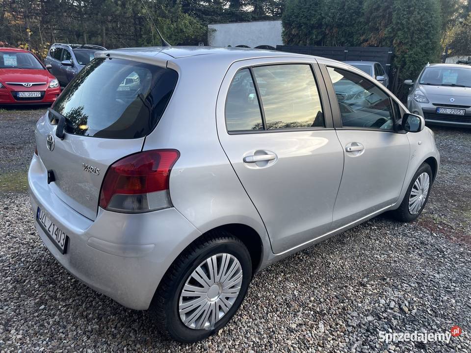 Toyota yaris 2009 5drzwi klima komputer super ABS Samochody osobowe sprzedam