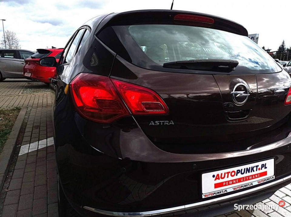 Opel Astra 2013r Salon Polska NISKI PRZEBIEG Astra Kraków