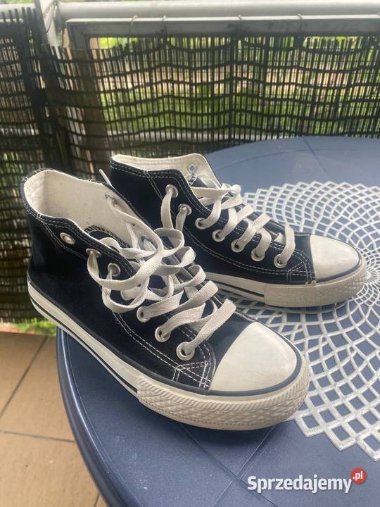 Trampki lekko używane 36