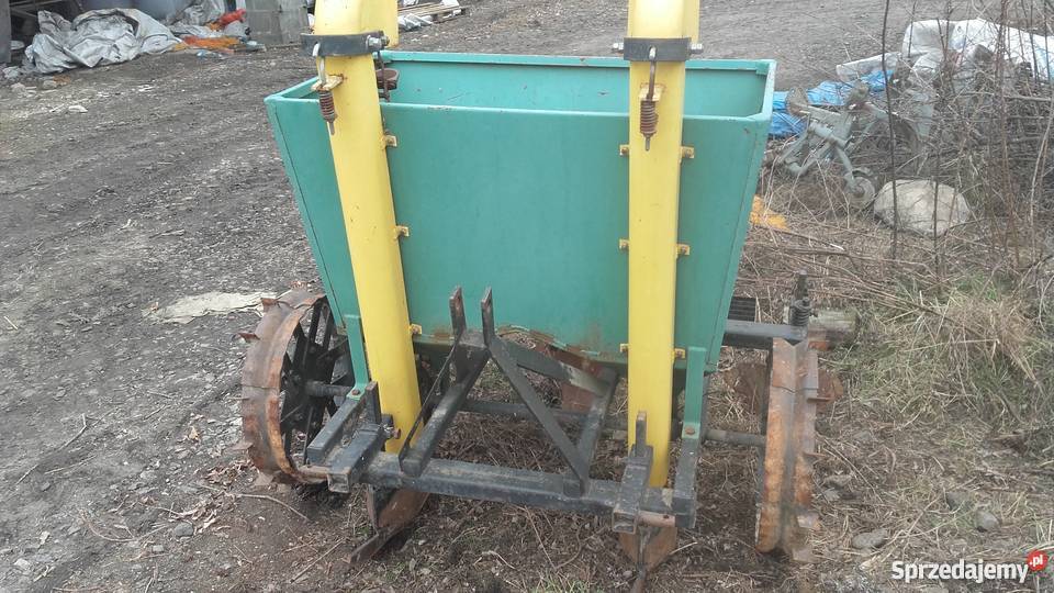 Sadzarka do ziemniaków dwurzedowa polska Dzietrzkowice sprzedam
