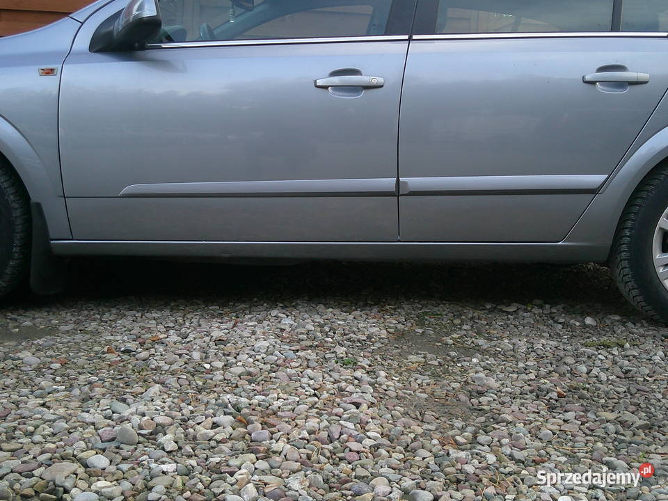 Opel Astra 100KM