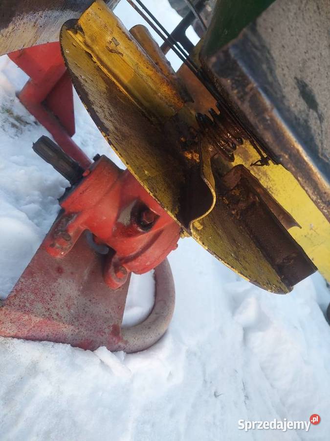 Lejek rozsiewacz siewnik nieuszkodzony podkarpackie Domaradz sprzedam