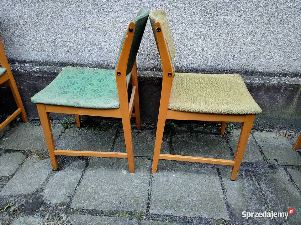 Krzesła z epoki PRL model 200213B Bystrzyca wielkopolskie Kościan