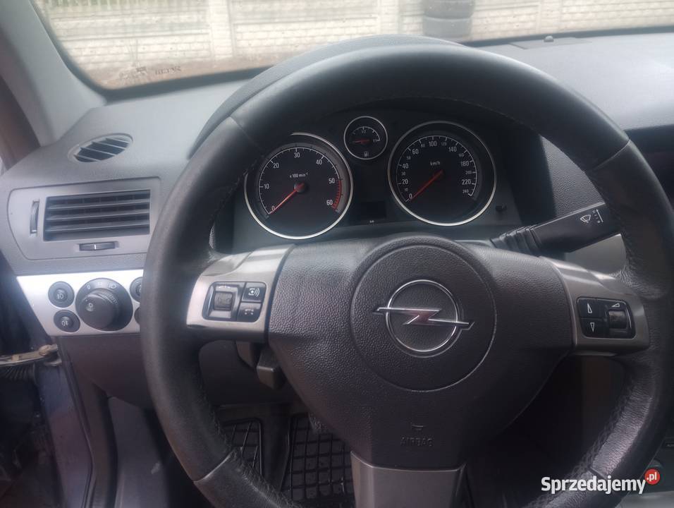 ZADBANA ASTRA diesel 19 gotowa do jazdy manualna Ruda Śląska sprzedam