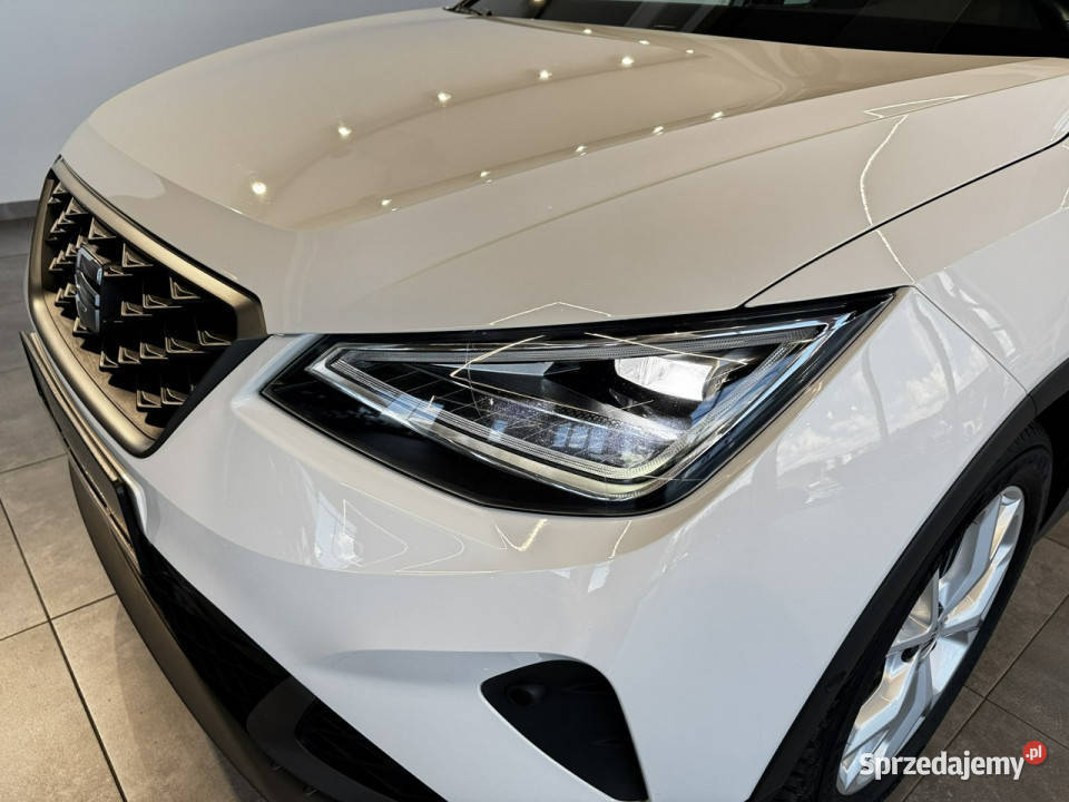 Seat Arona FR 10TSI 110 M6 20222023 r salon fa Samochody osobowe Myślenice