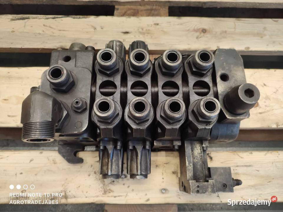 Rozdzielacz hydrauliczny Rexroth 08101572 Wilkowo