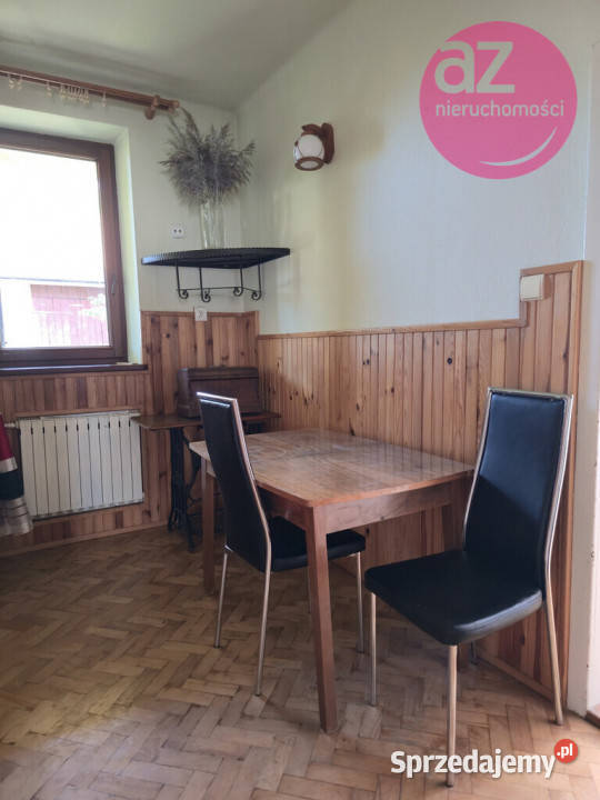 Dom jednorodzinny z suterenami i