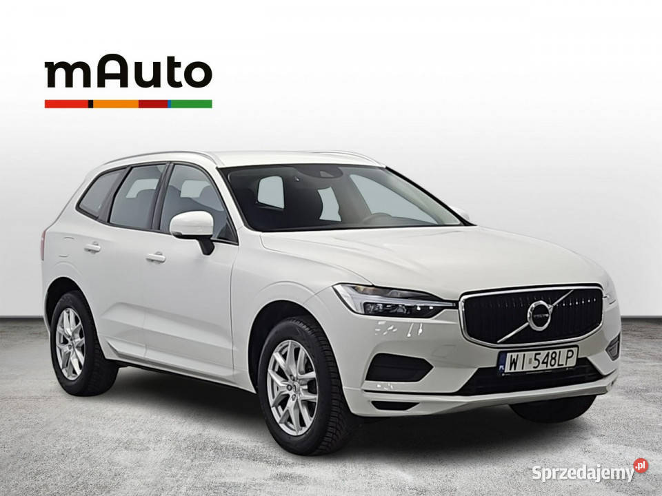 Volvo XC 60 B4 B Momentum Z Polskiego Salonu Rok produkcji 2021 Warszawa