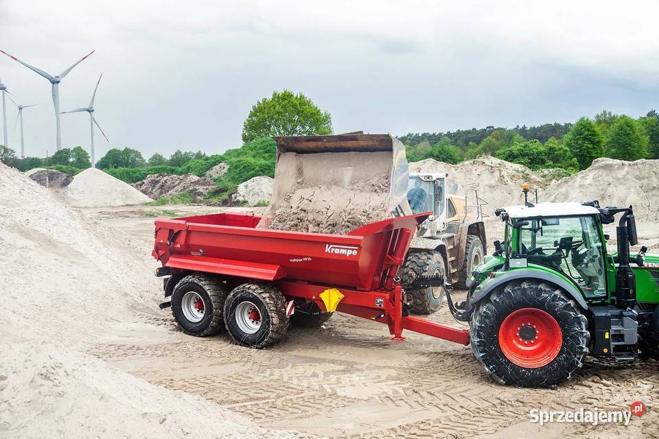 Wynajmę ciągnik z przyczepą budowlaną Claas Szczytno