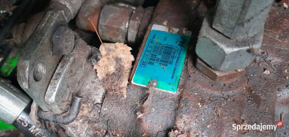 Pompa główna napędowa hydrostat Karmiarka Motoryzacja Kłobuck