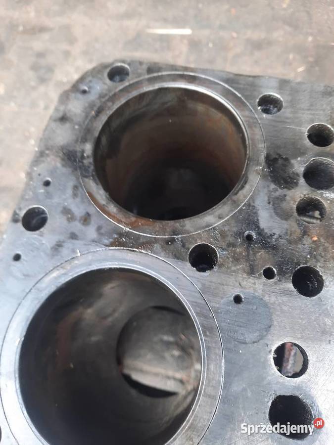 Kadlub blok silnik ursus c325 Brusy